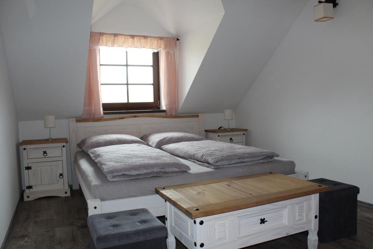 Dreveny Andel Apartment Lodherov Bagian luar foto